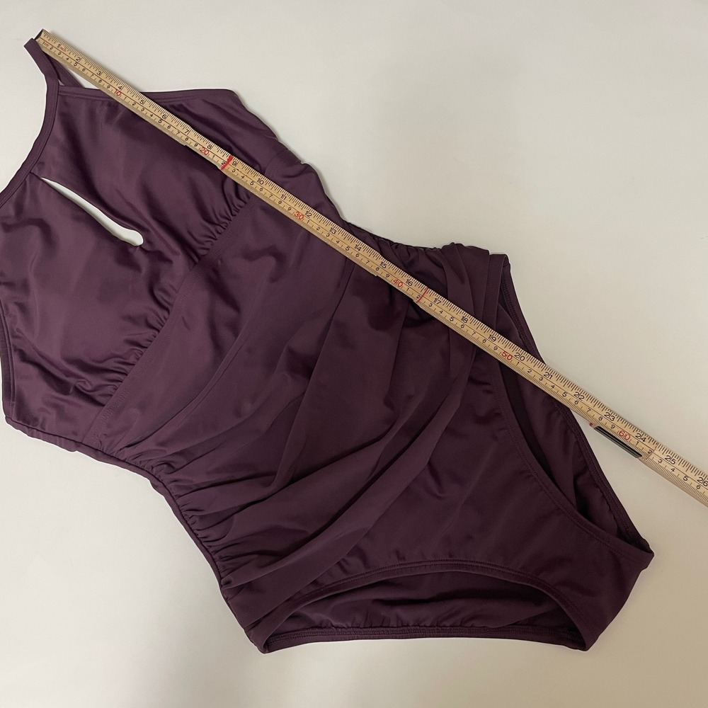 Ellen Tracy Women Plum Purple Ruched Keyhole High Neck One Piece Swimsuit Size 6 - Picture 6 of 6